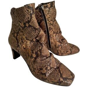 Free People Women Cybill Snake Print Leather Western Heeled Boots size 7.5 (38)